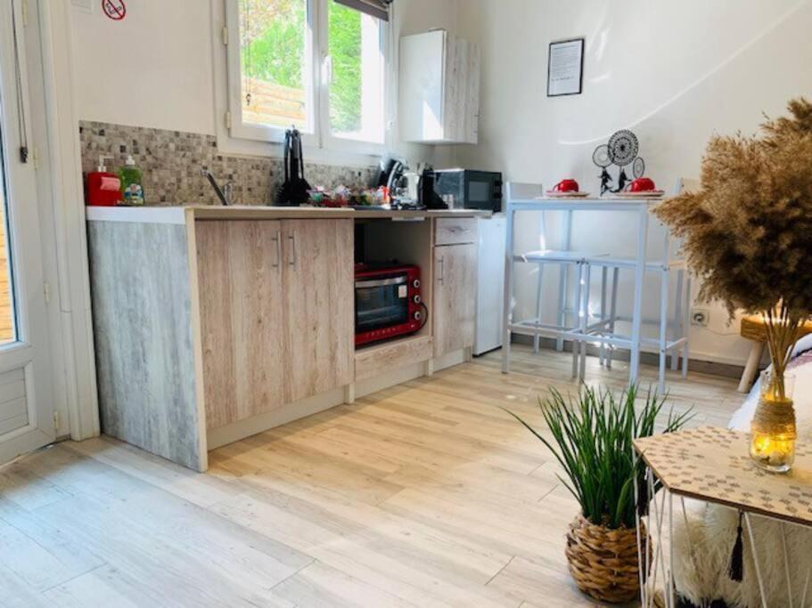 Maisonette Avec Jardin Evreux Bagian luar foto